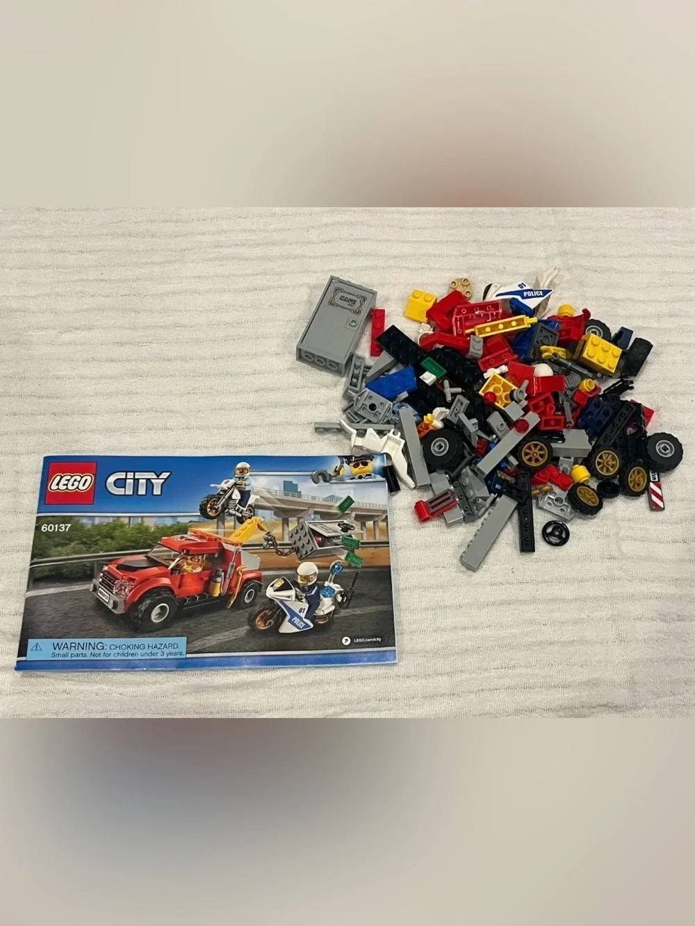 Lego City 60137 Tow Truck Motorbike Police 100% Complete